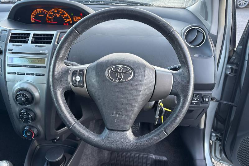 2010 Toyota Yaris