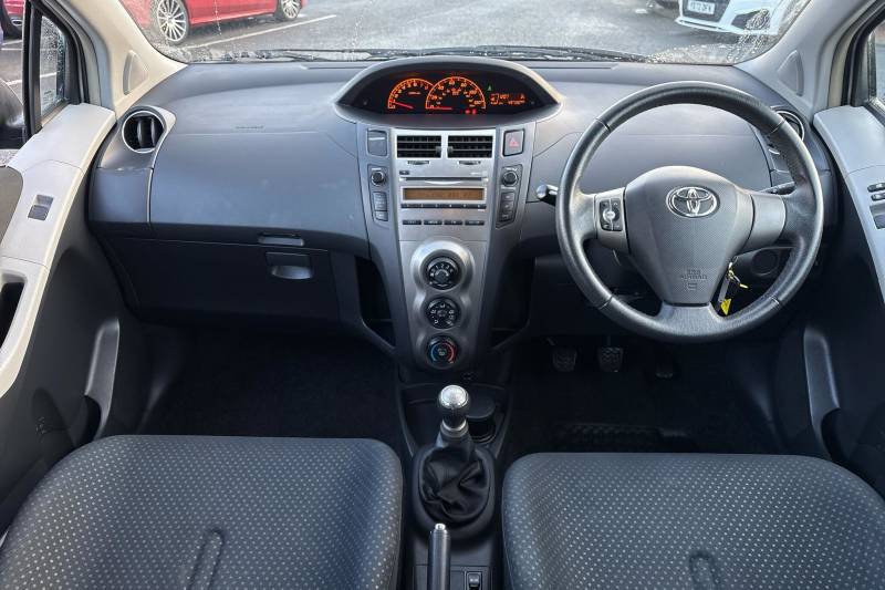 2010 Toyota Yaris
