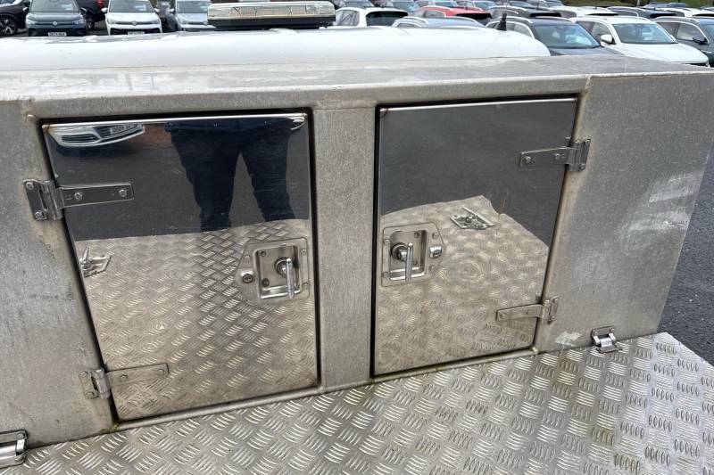 2007 Land Rover Defender 90