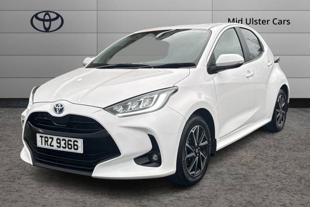 2022 Toyota Yaris 1.5 Hybrid Design 5dr CVT