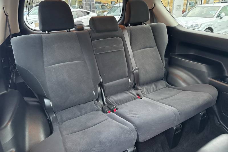 2017 Toyota Land Cruiser