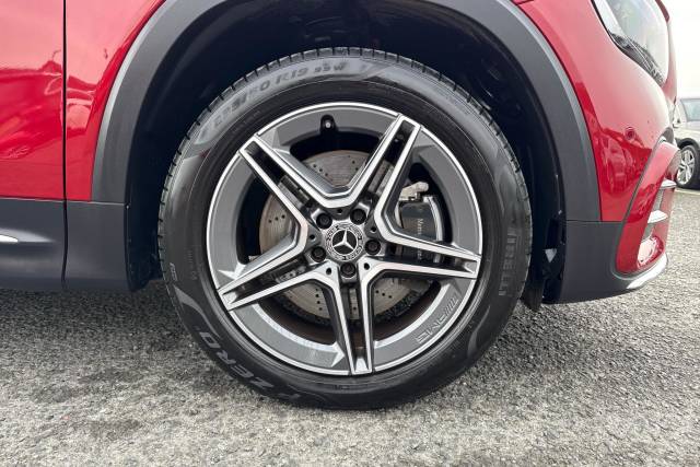 2024 Mercedes-Benz GLB 2.0 GLB 220d 4Matic AMG Line Premium 5dr 8G-Tronic