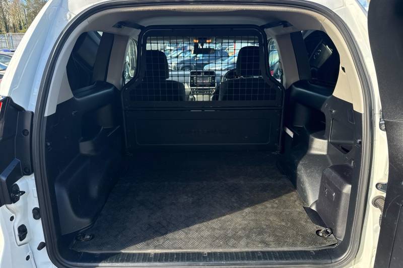 2022 Toyota Land Cruiser