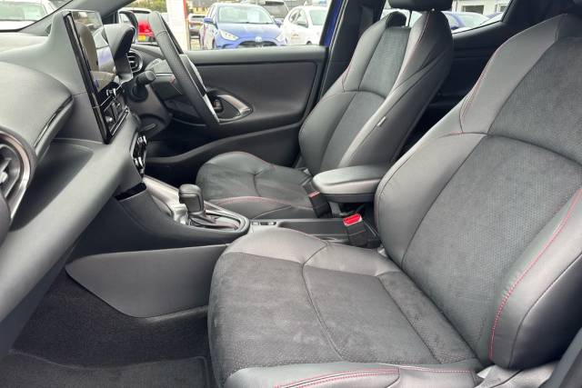 2026 Toyota Yaris GR Sport 1.5 CVT Hybrid Auto