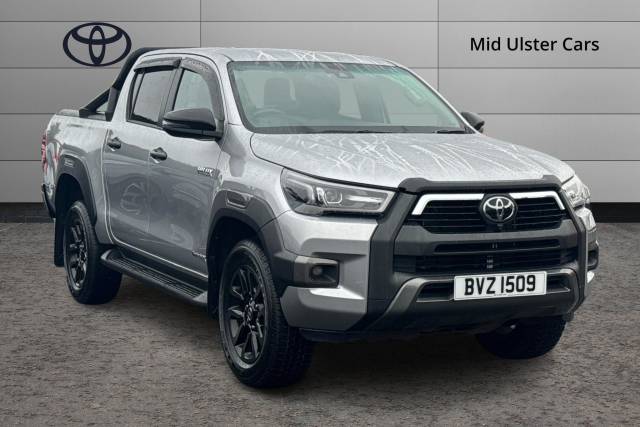 Toyota Hilux Invincible X D/Cab Pick Up 2.8 D-4D Auto Light 4X4 Utility Diesel SILVER