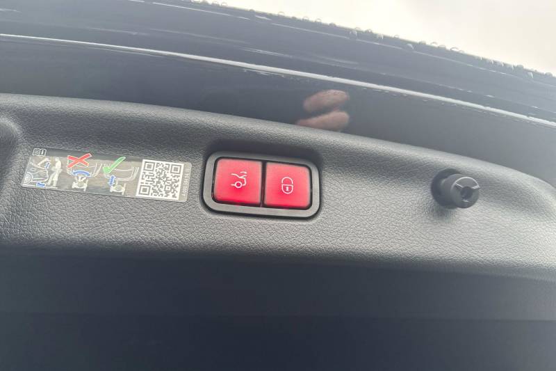 2025 Mercedes Benz C Class