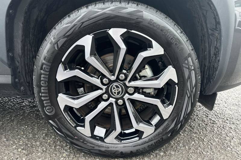 2025 Toyota Yaris Cross