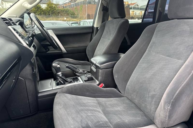 2021 Toyota Land Cruiser