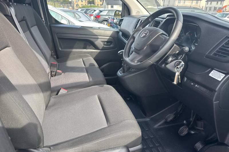 2024 Toyota Proace