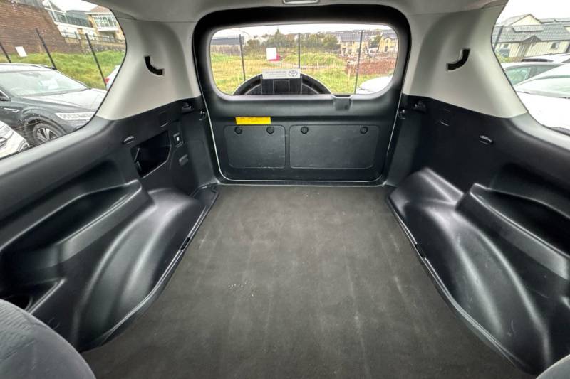 2015 Toyota Land Cruiser