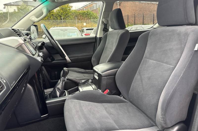 2015 Toyota Land Cruiser