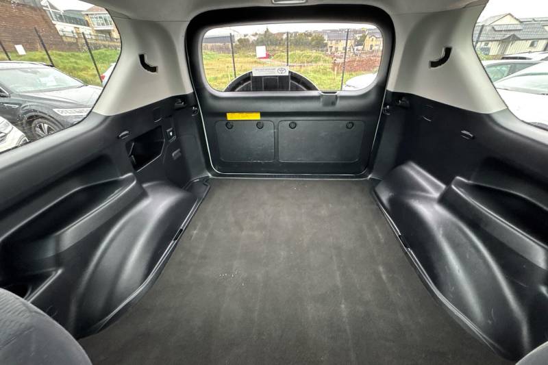 2015 Toyota Land Cruiser