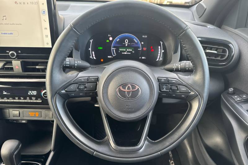 2025 Toyota Yaris Cross