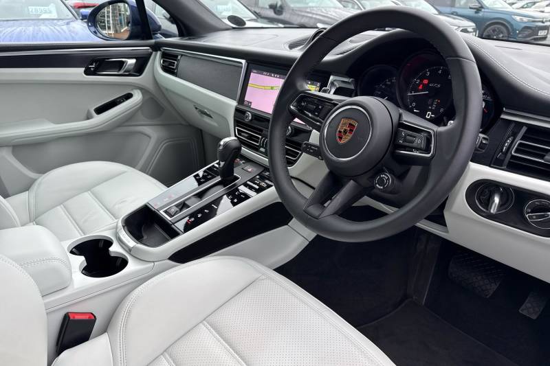 2024 Porsche Macan