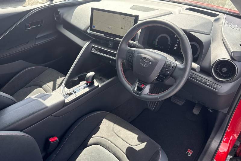 2024 Toyota C HR