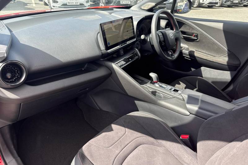 2024 Toyota C HR