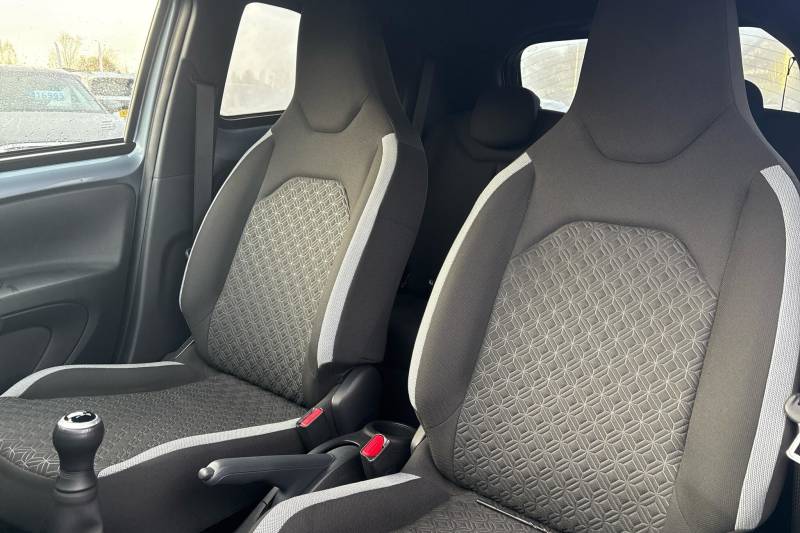 2025 Toyota Aygo X