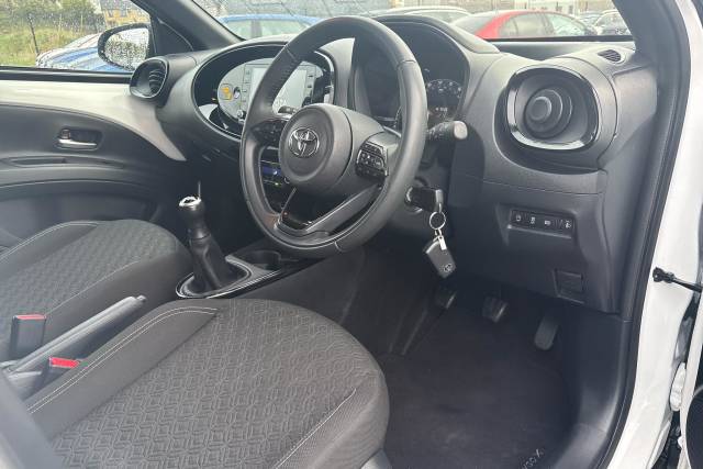 2023 Toyota Aygo X 1.0 VVT-i Edge 5dr