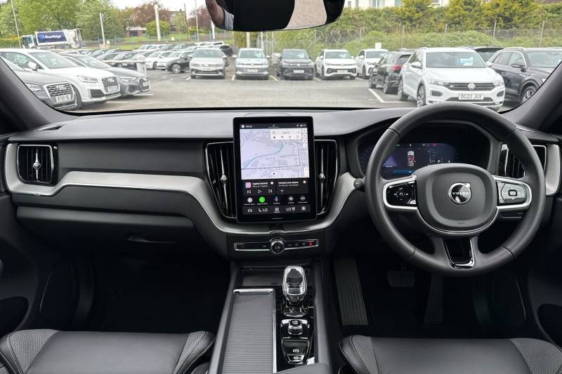 2025 Volvo XC60