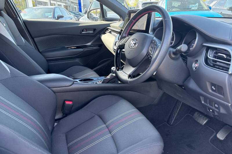 2023 Toyota C HR