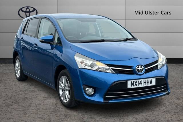 Toyota Verso 1.6 D-4D Icon 5dr MPV Diesel BLUE