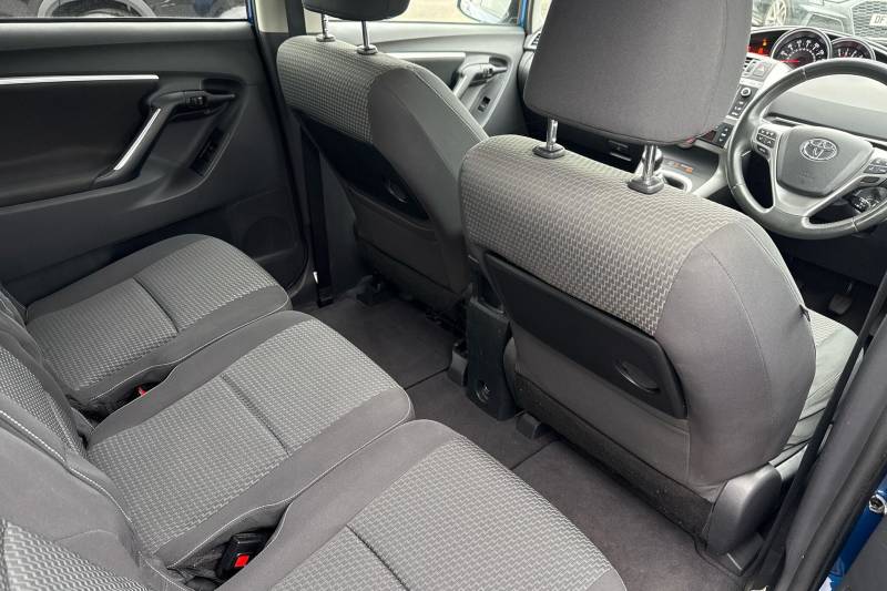 2014 Toyota Verso