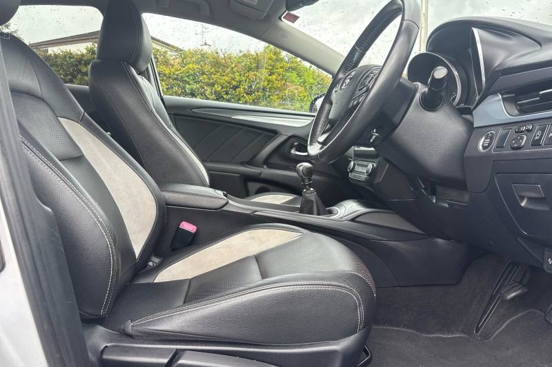 2015 Toyota Avensis