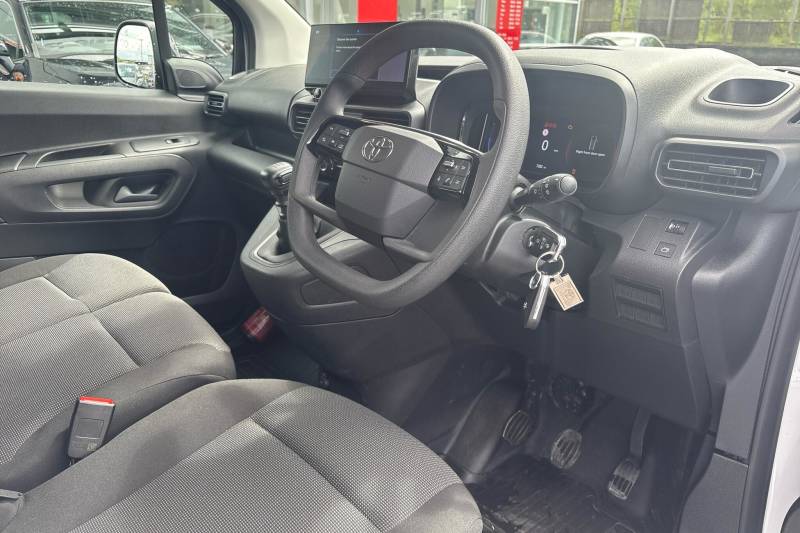 2025 Toyota Proace City
