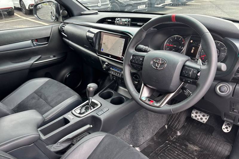 2025 Toyota Hilux