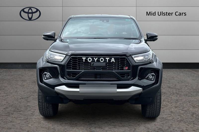 2025 Toyota Hilux