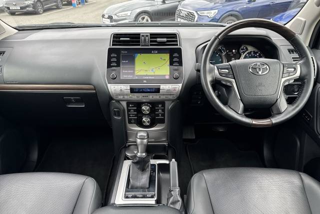 2024 Toyota Land Cruiser 2.8 D-4D 204 Invincible 5dr Auto 7 Seats