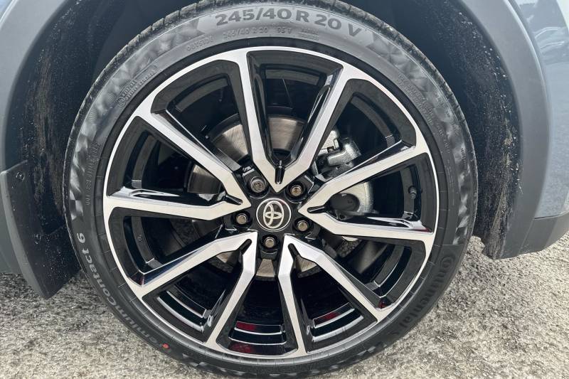 2026 Toyota C HR