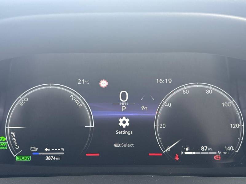 2025 Toyota C HR