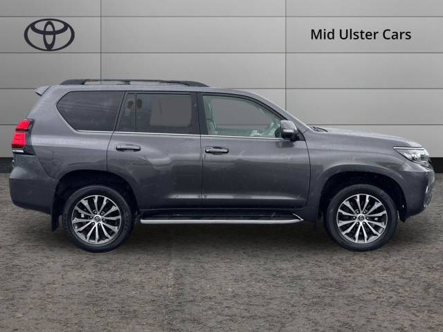 2023 Toyota Land Cruiser 2.8 D-4D 204 Invincible 5dr Auto 7 Seats