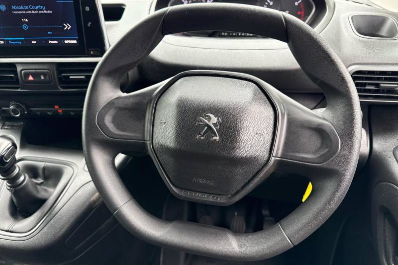 2023 Peugeot Partner