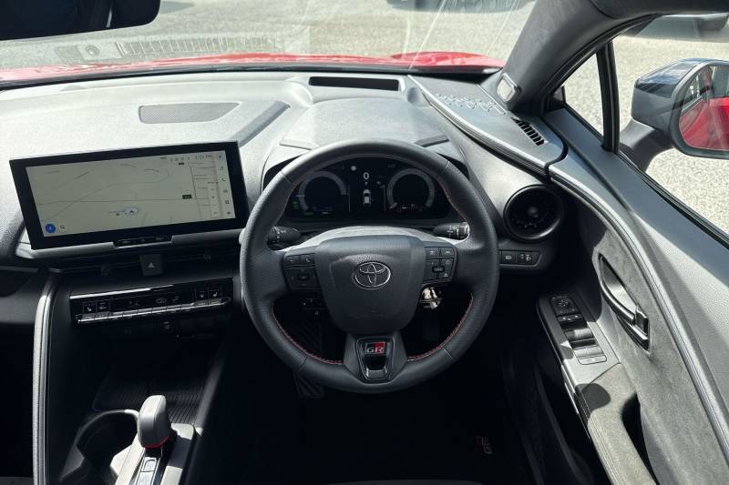 2024 Toyota C HR