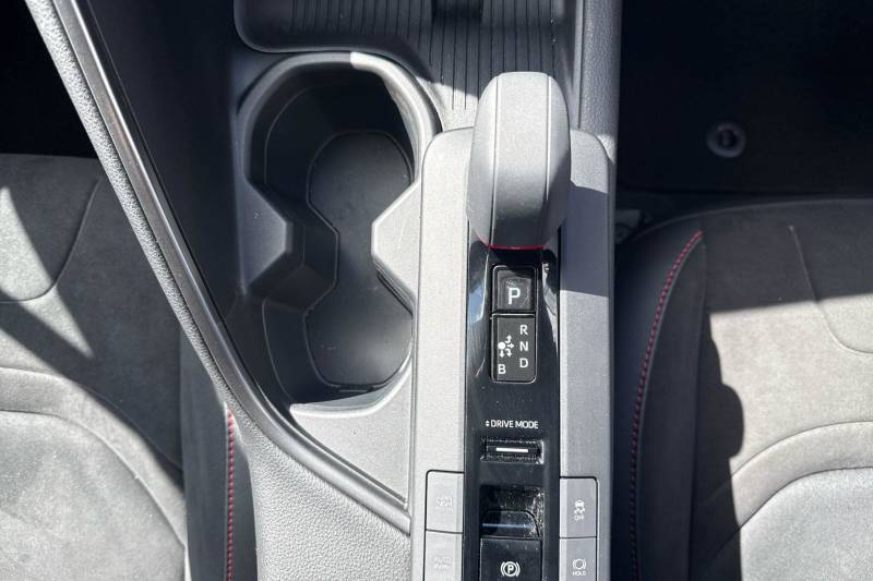 2024 Toyota C HR