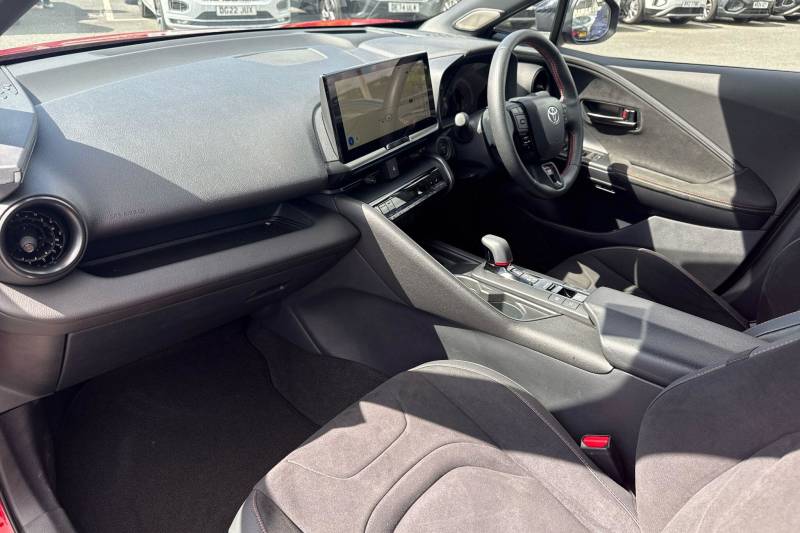 2024 Toyota C HR