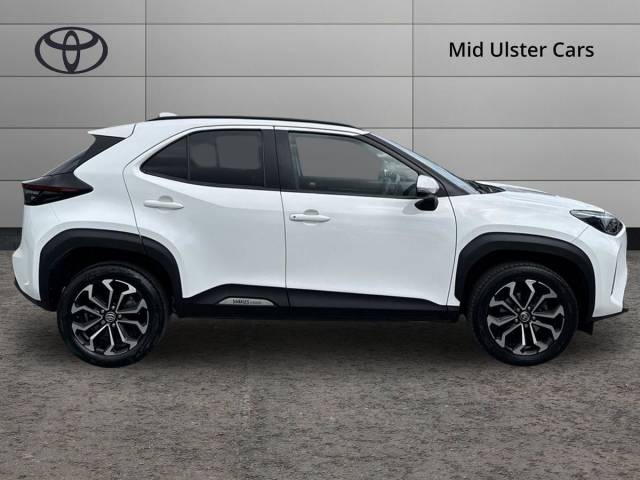 2023 Toyota Yaris Cross 1.5 VVT-h Design SUV 5dr Petrol Hybrid E-CVT Euro 6 (s/s) (116 ps)