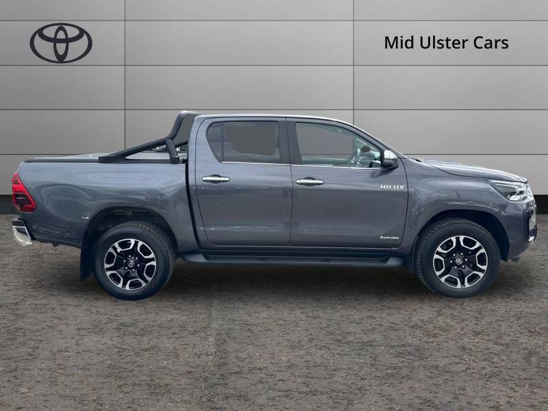 2022 Toyota Hilux