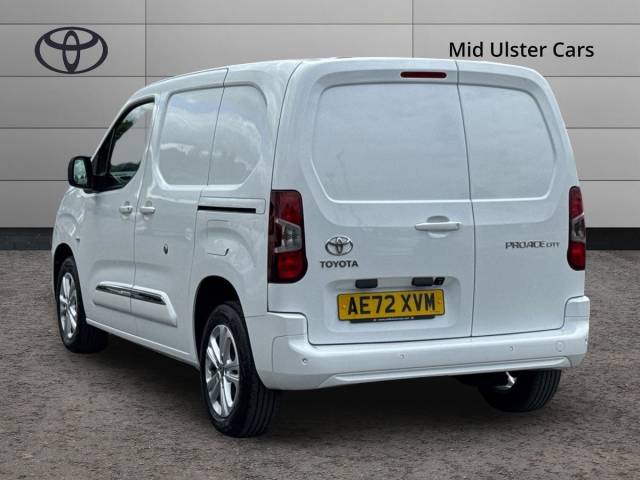 2022 Toyota Proace City 1.5D 100 Design Van [6 Speed]