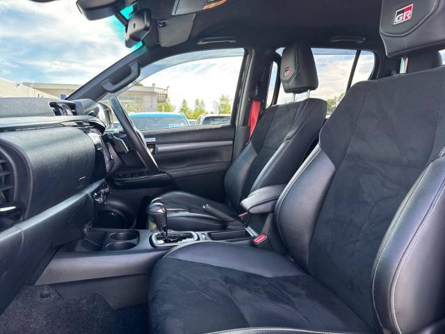 2025 Toyota Hilux 2.8 HILUX GR SPORT D-4D 4WD D