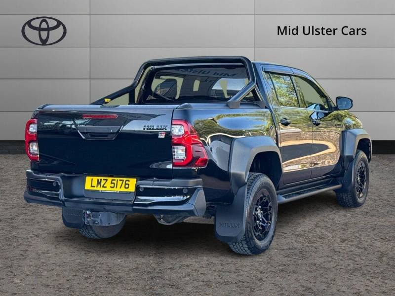 2025 Toyota Hilux