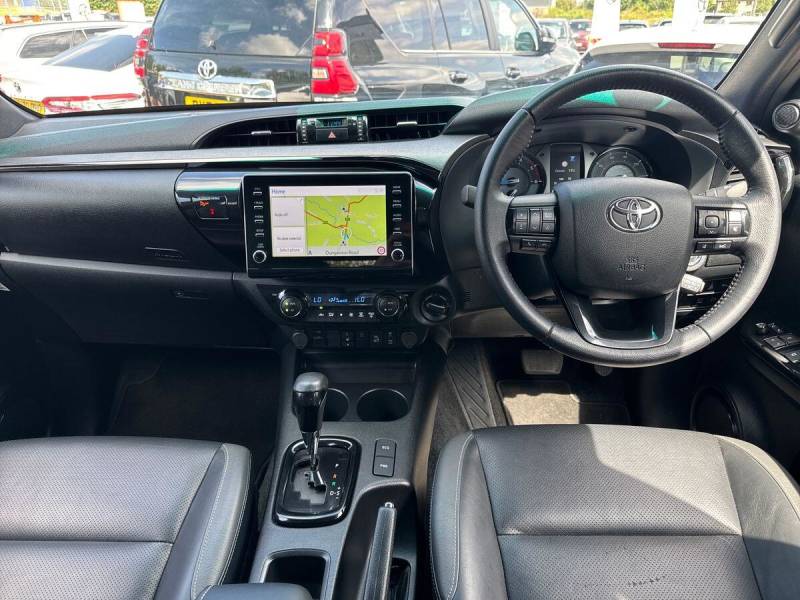 2024 Toyota Hilux