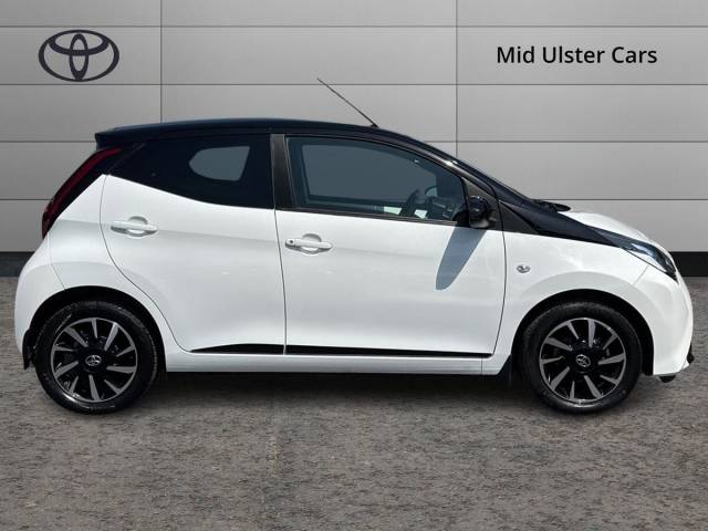 2022 Toyota Aygo 1.0 VVT-i X-Trend TSS 5dr