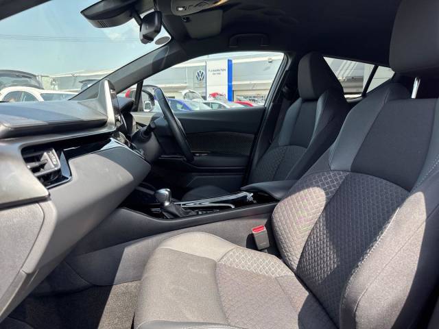 2023 Toyota C-HR 1.8 Hybrid Design 5dr CVT