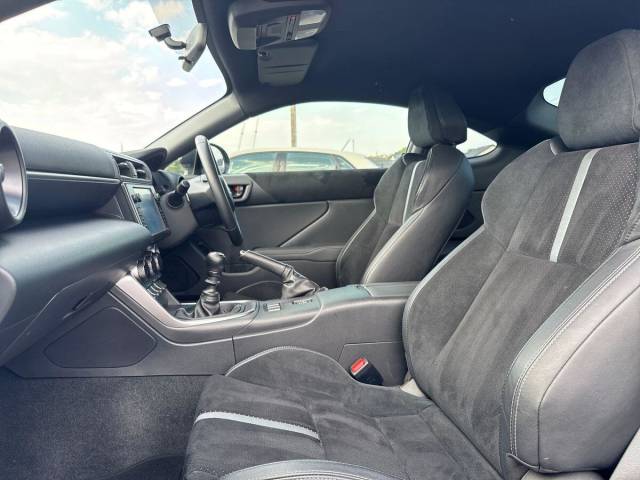 2023 Toyota Gr86 2.4 D-4S 2dr