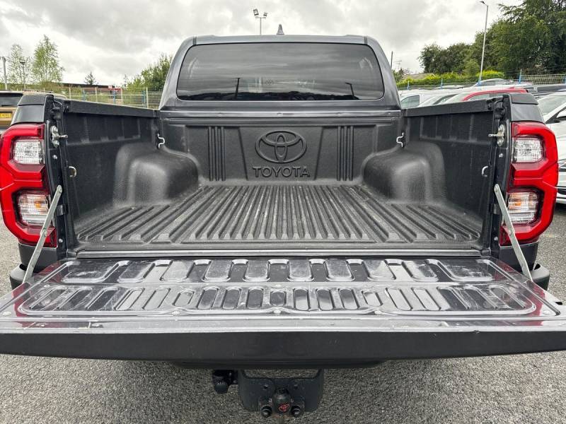 2023 Toyota Hilux