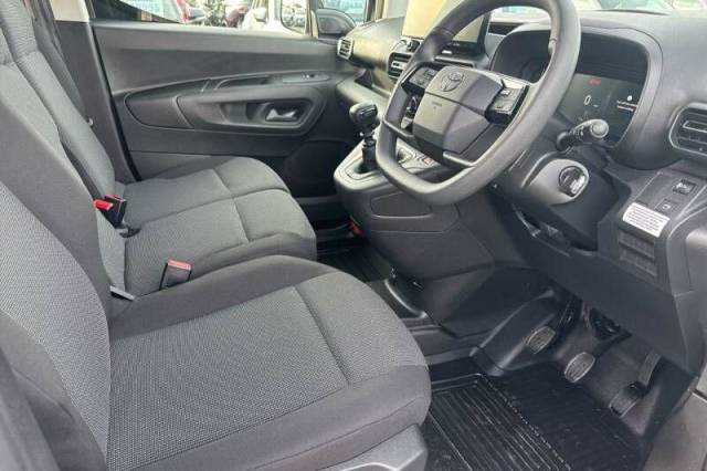 2026 Toyota Proace City 1.5D 100 Icon Van