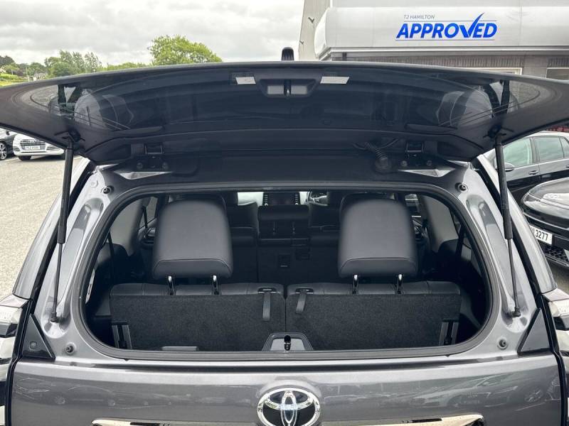 2022 Toyota Land Cruiser